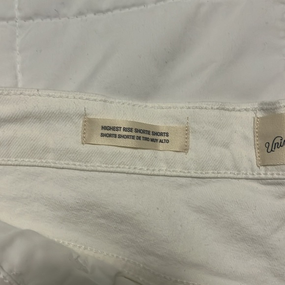 NWT White denim short - Picture 3 of 6